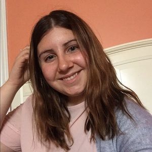 Meet your Posher, Rebekah